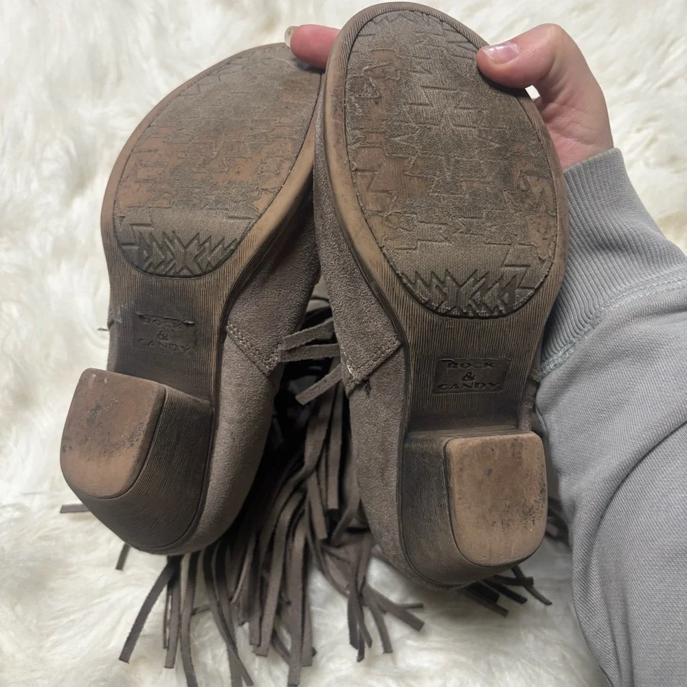 Rock and Candy Faux Leather Taupe Fringe Cowgirl Western Bootie size 4 Youth